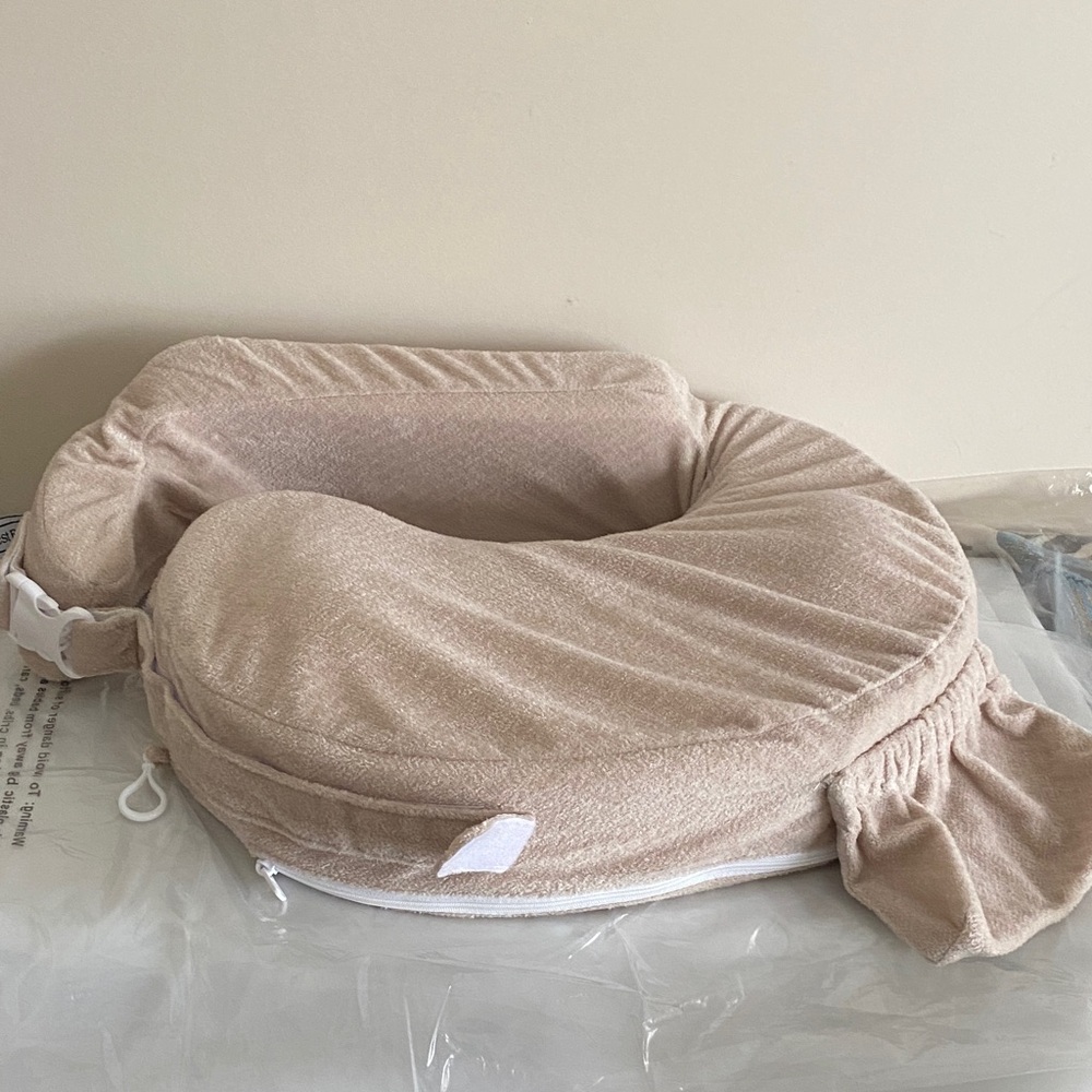 My Brest Friend Nursing Pillow Deluxe plush textured soft sand beige excellent